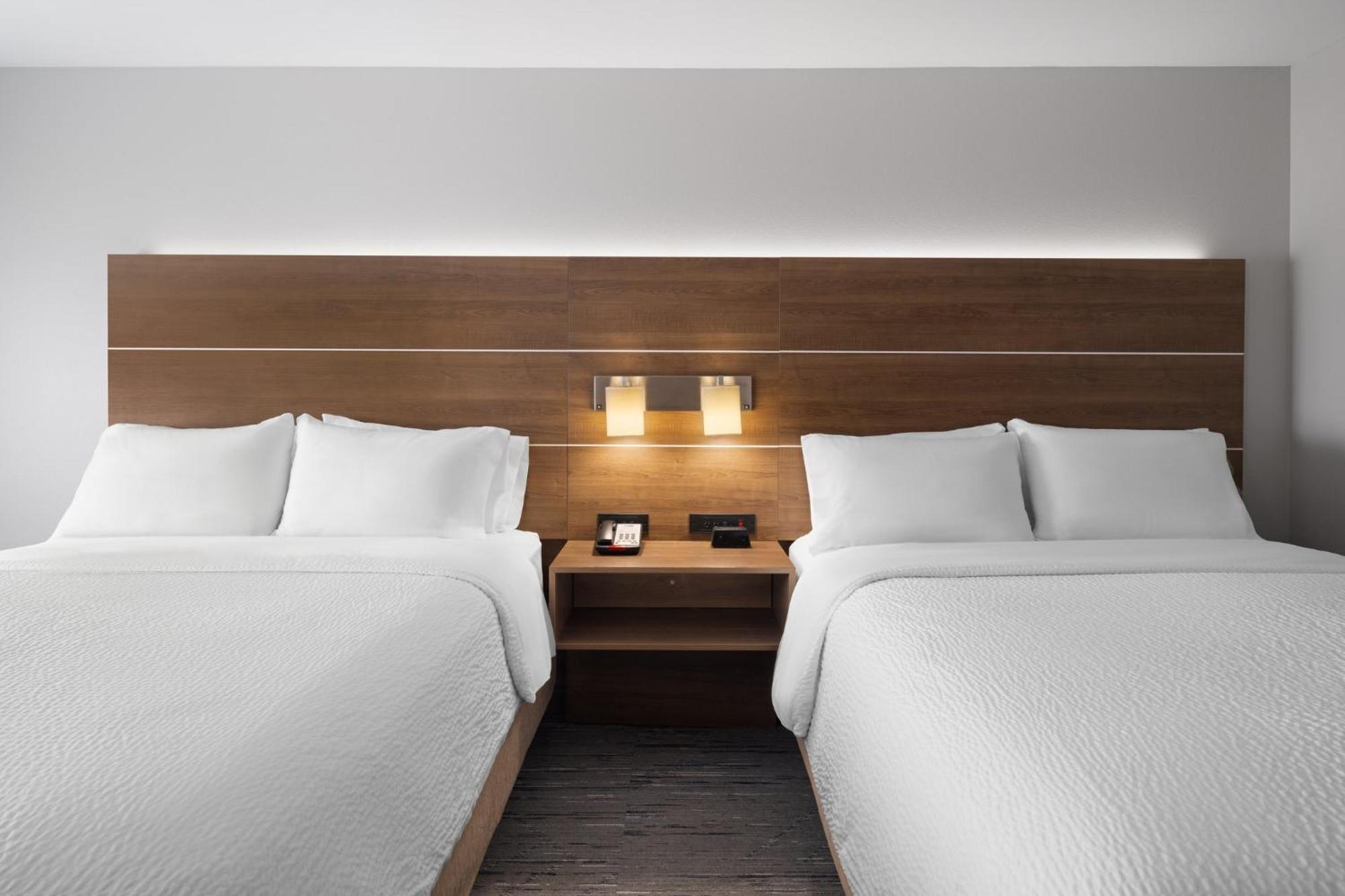 Holiday Inn Express Sheboygan-Kohler / I-43 By Ihg Exterior foto