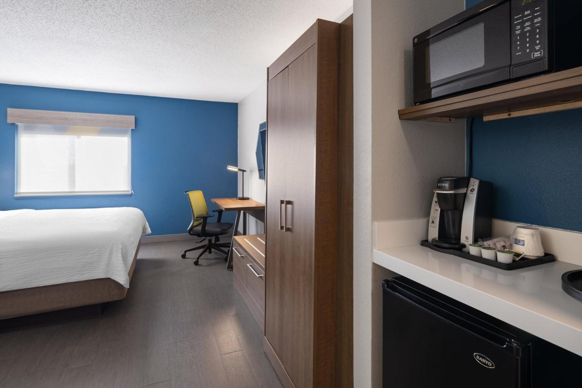 Holiday Inn Express Sheboygan-Kohler / I-43 By Ihg Exterior foto