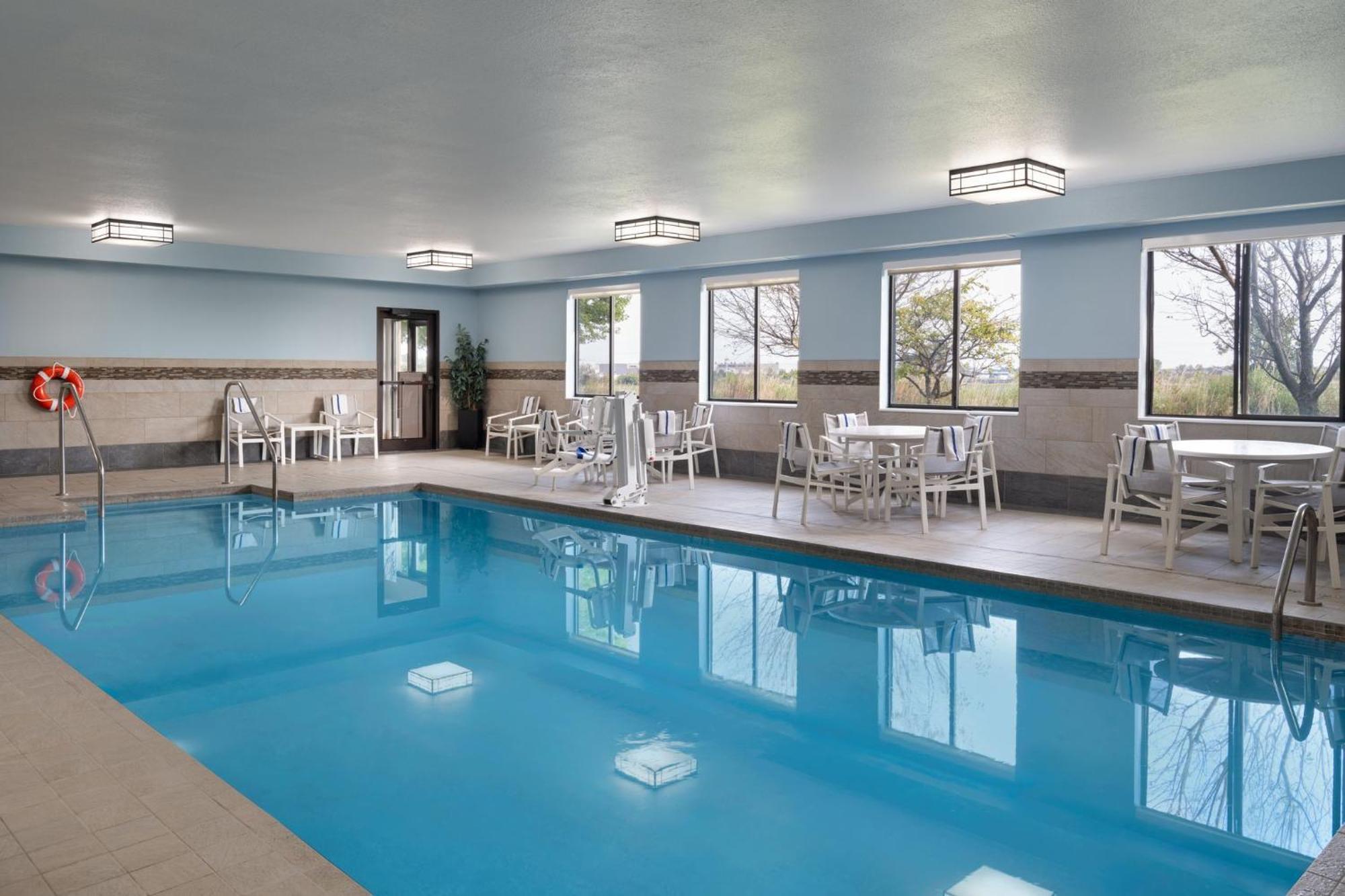 Holiday Inn Express Sheboygan-Kohler / I-43 By Ihg Exterior foto