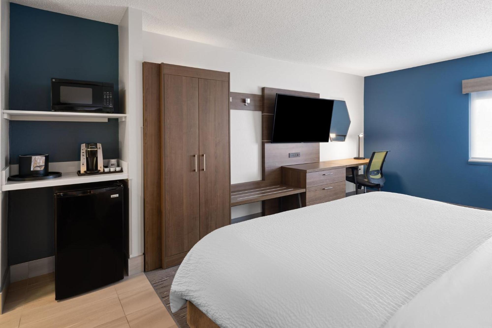 Holiday Inn Express Sheboygan-Kohler / I-43 By Ihg Exterior foto